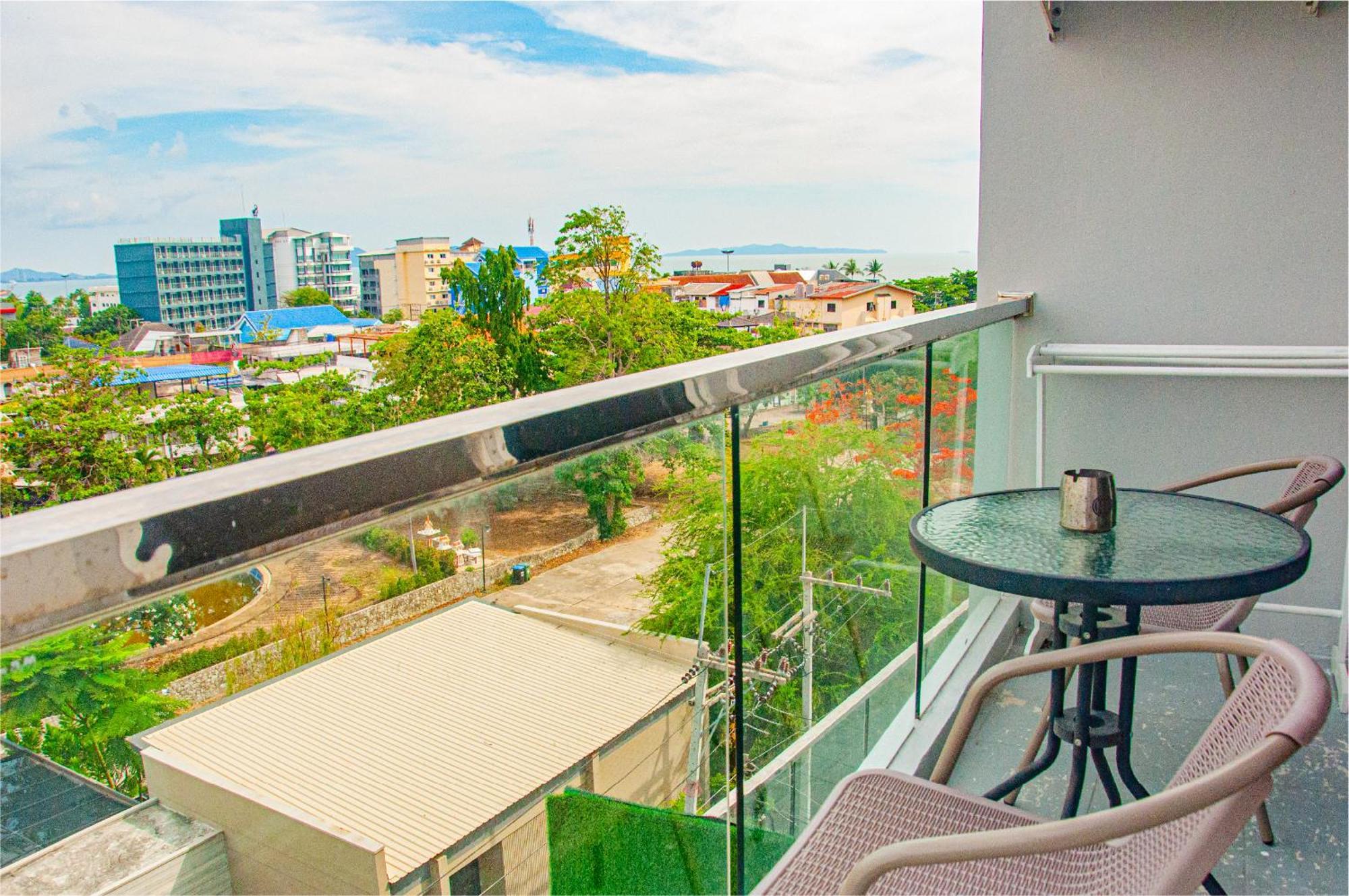 Ht9 Hotel Jomtien pláž Exteriér fotografie